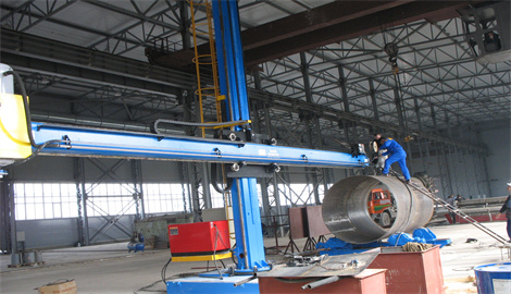Column and Boom Welding Machine